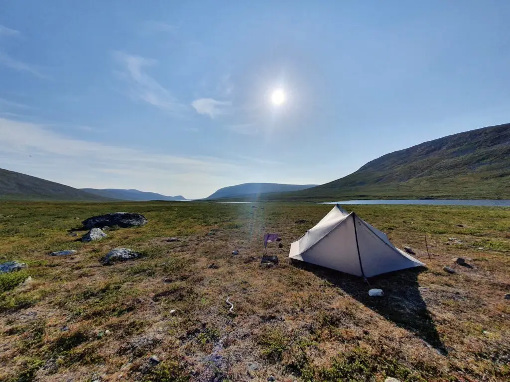 Halti, Haltin vaellus, vaellus Haltille. Käsivarren erämaa, erämaavaellus, Saivaara, Meekonlaakso, Meekojärvi, vaellus 2026, kalottireitti, Suomen korkein kohta. 